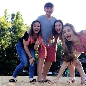 Meet your Posher, Victoria